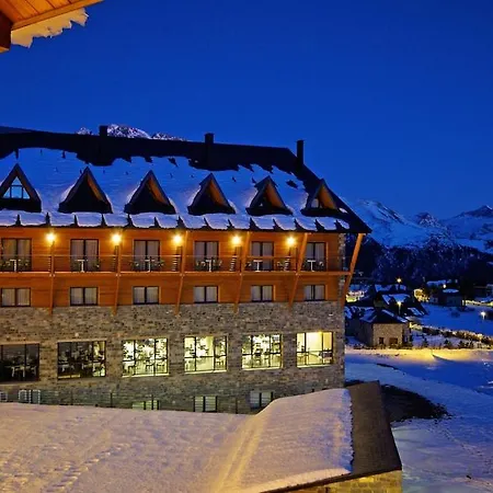 Hg Alto Aragon Hotel 4*