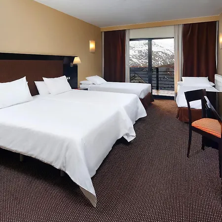 Hotel Hg Alto Aragon 4*